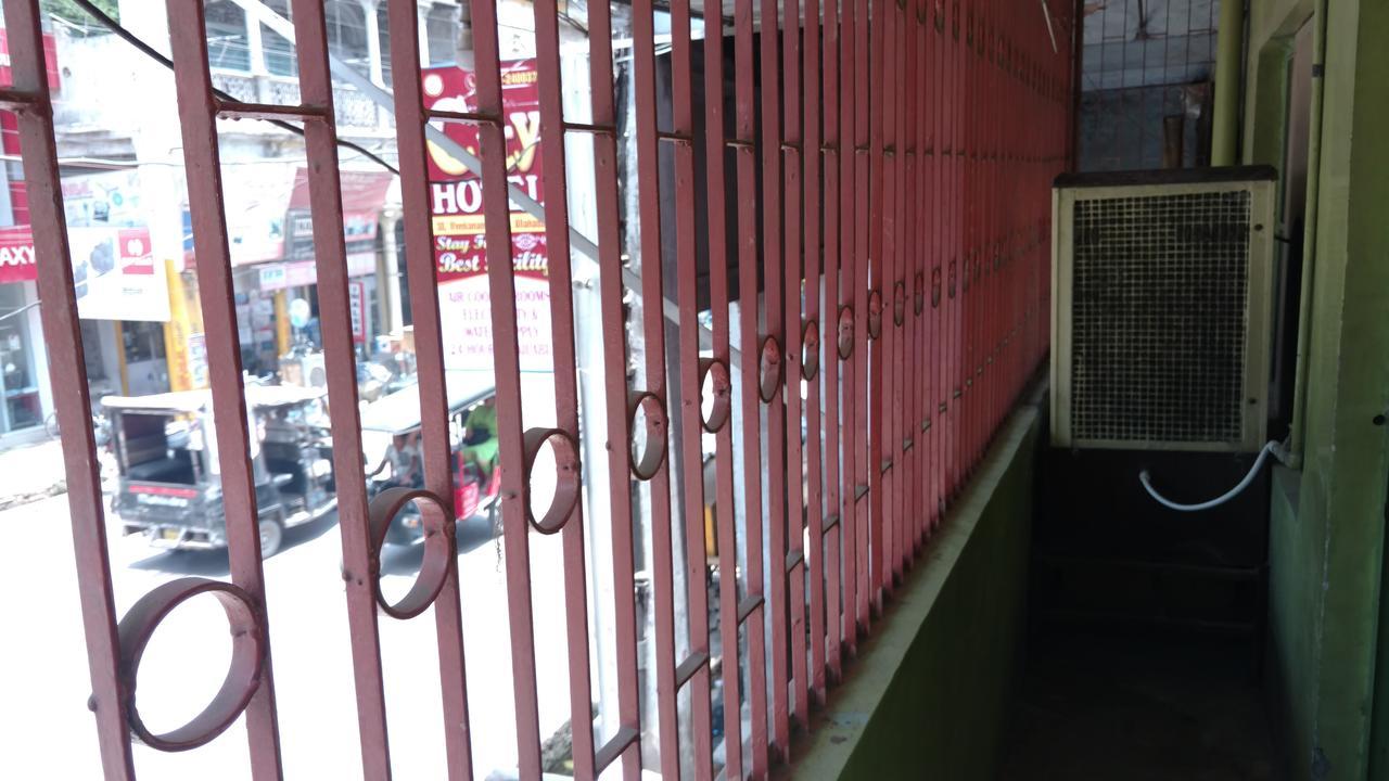 City Hotel Prayagraj Luaran gambar
