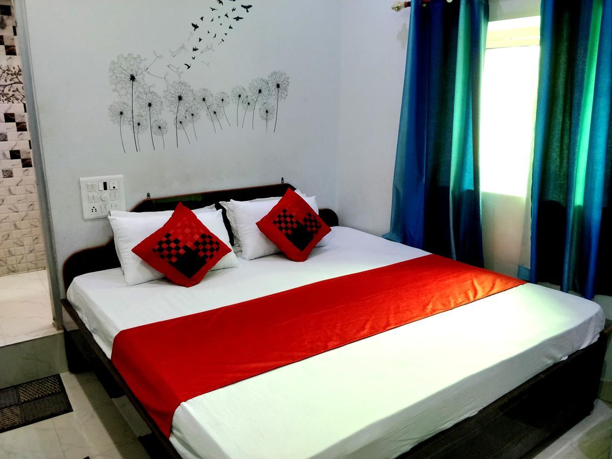 City Hotel Prayagraj Luaran gambar