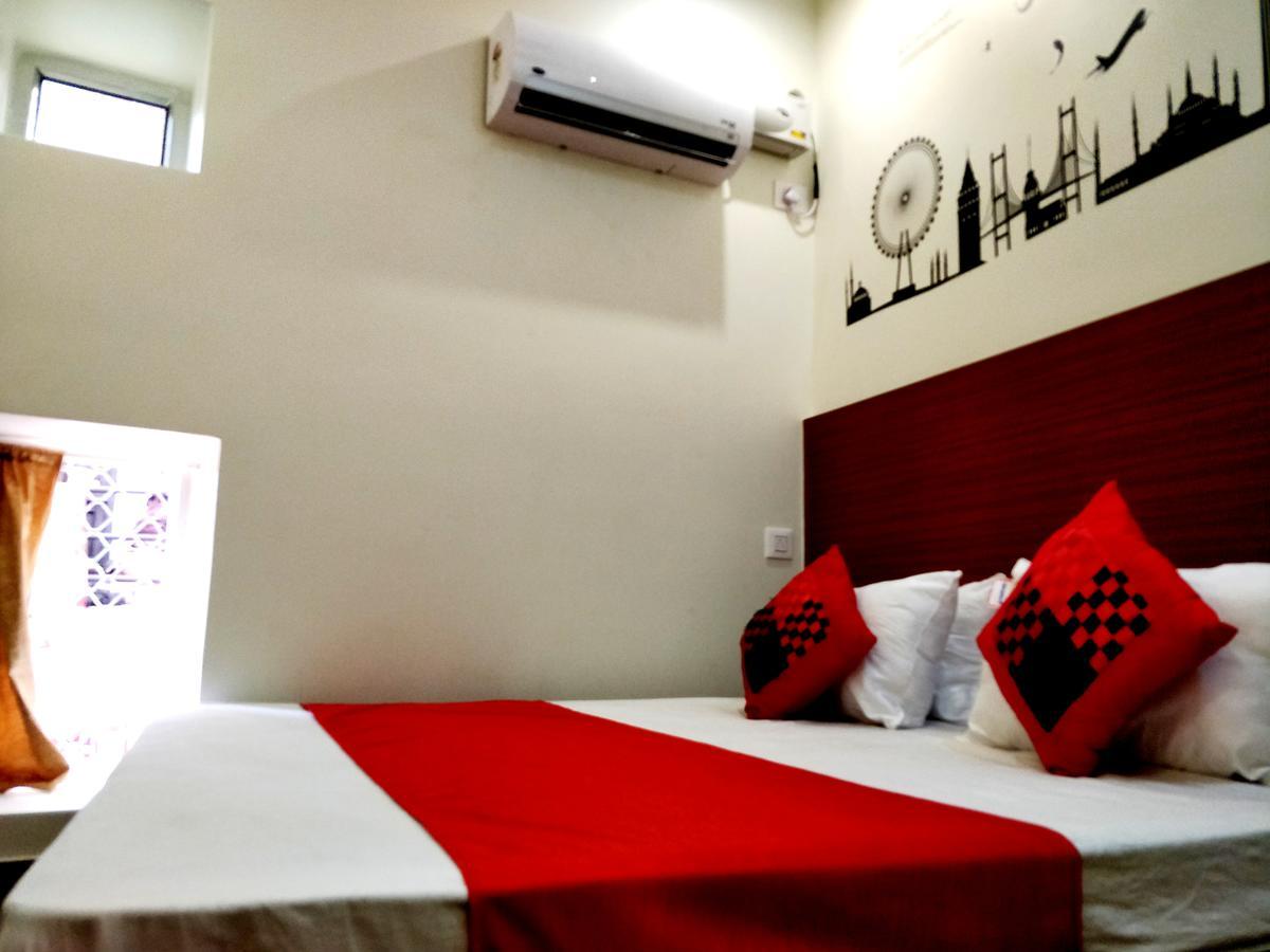 City Hotel Prayagraj Luaran gambar
