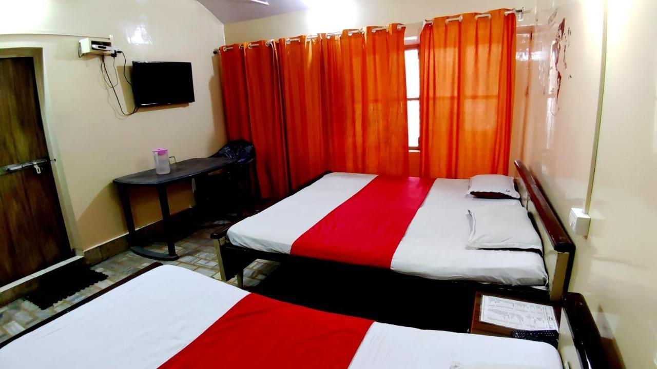 City Hotel Prayagraj Luaran gambar