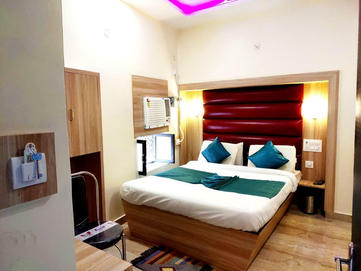 City Hotel Prayagraj Luaran gambar
