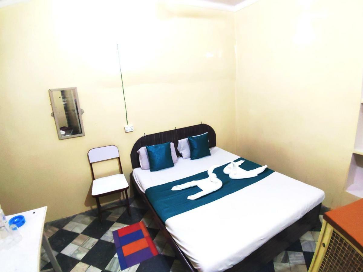 City Hotel Prayagraj Luaran gambar